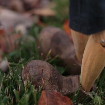 These marionettes are handmade in czech republic.