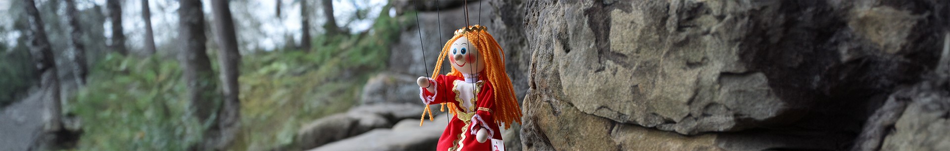 Wonderfull wooden marionettes made by hand!